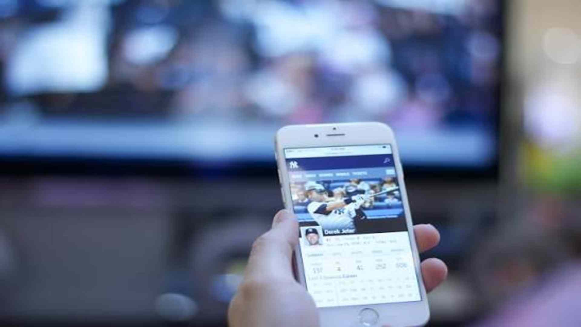 Why Pro Footballers Are Streaming on Twitch During Off-Seasons